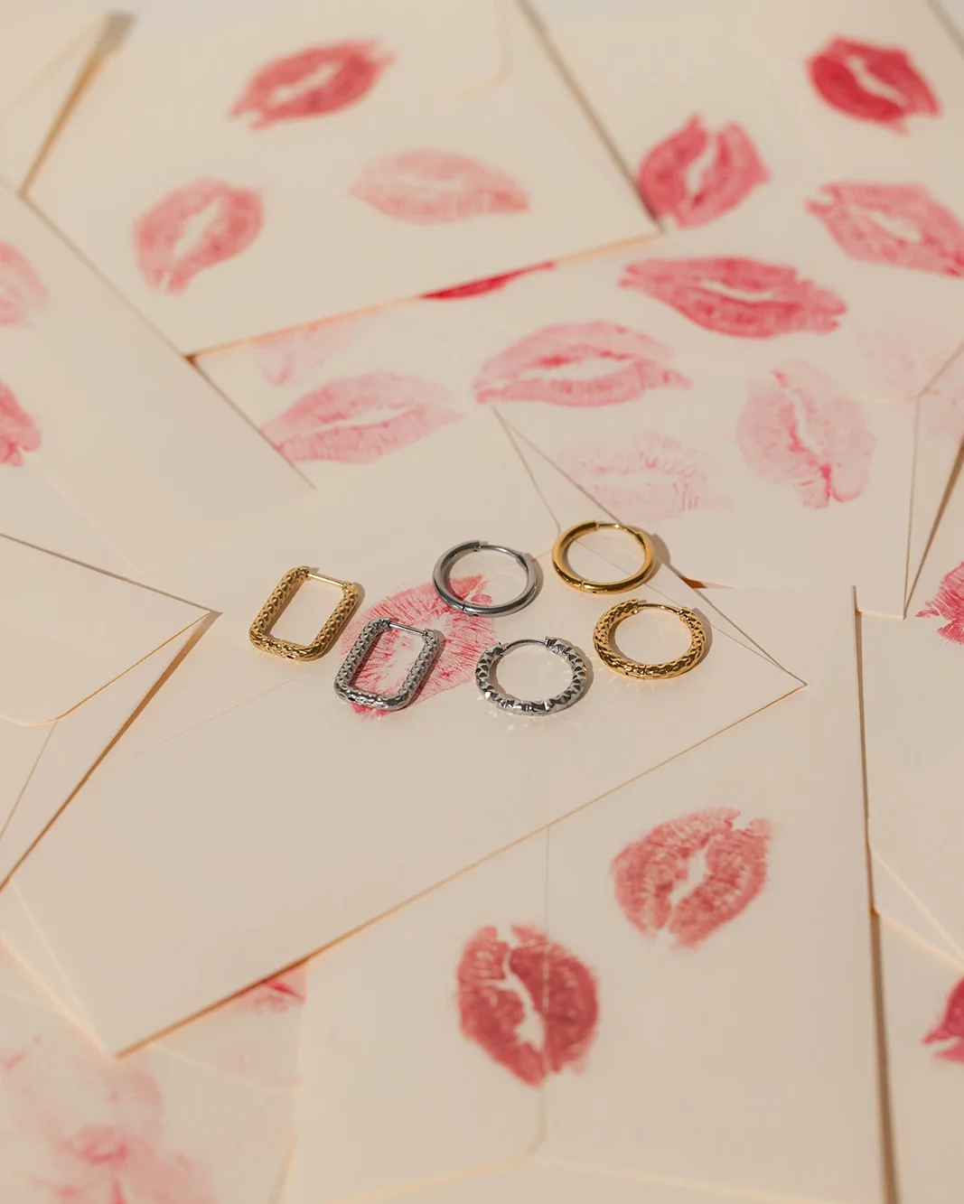 Créoles - VALENTINE - Rose paillette 3 Créoles - VALENTINE - Rose paillette – Image 3