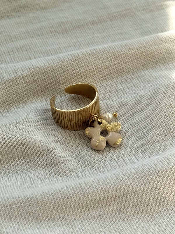 Bague Breloques SOLENA - Beige feuilles d'or