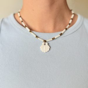 Collier - Perles de coquillage