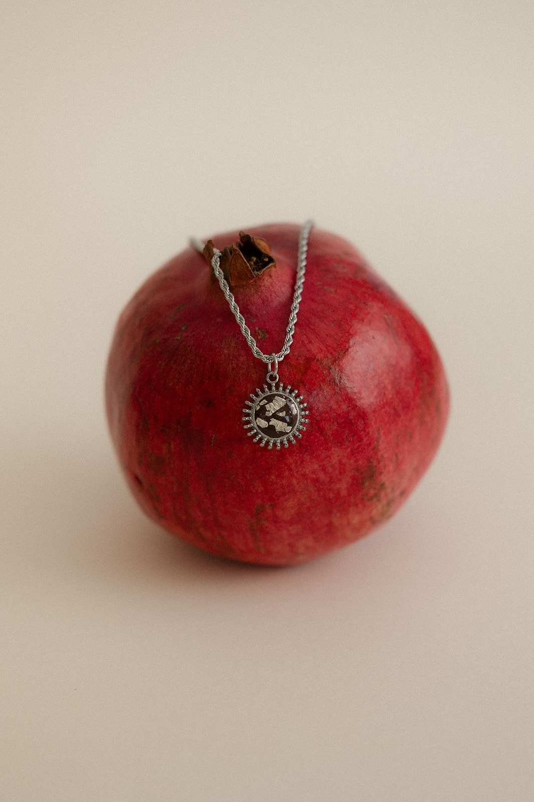 Collier SALOMÉ - Chocolat 3 Collier SALOMÉ - Chocolat – Image 3