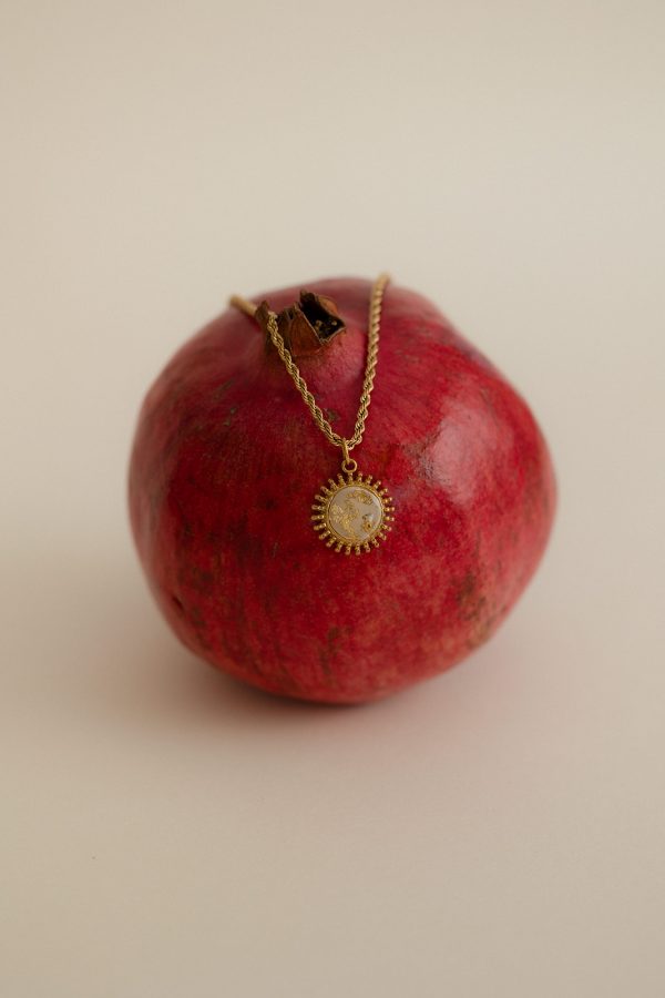Collier SALOMÉ - Beige feuilles d'or